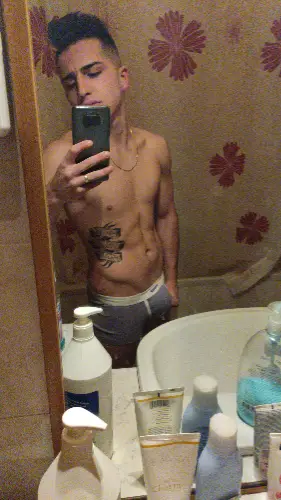 Accompagnatore gigolo Nicolino20