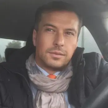 Accompagnatore gigolo Benny