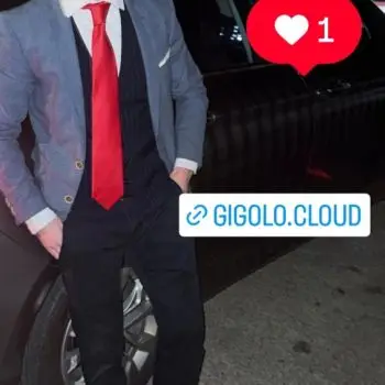 Accompagnatore gigolo Riccardo Accocci
