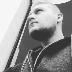 Accompagnatore gigolo Davide G