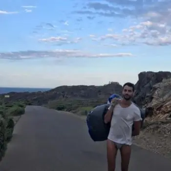 Accompagnatore gigolo Chavalin
