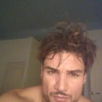 Accompagnatore gigolo Sandro