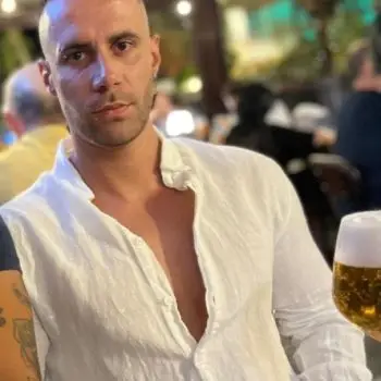Accompagnatore gigolo Vincenzo98