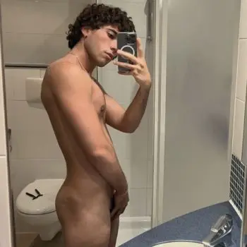 Accompagnatore gigolo Iosonosimone 