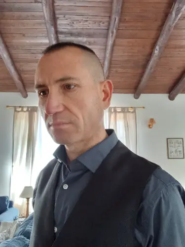 Accompagnatore gigolo Supermaxfun