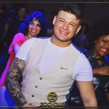 Accompagnatore gigolo Yuri