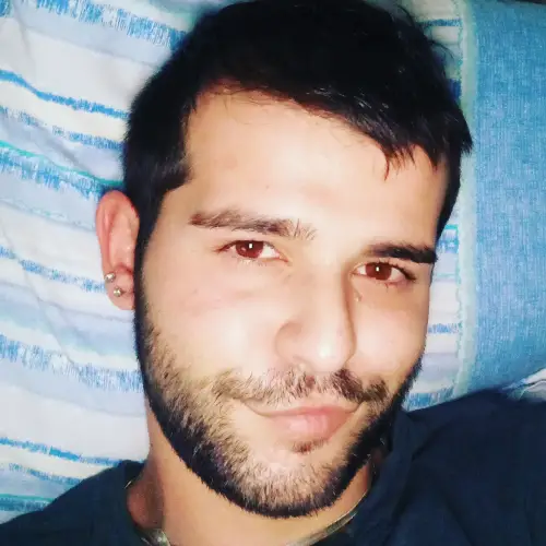 Accompagnatore gigolo Toni23