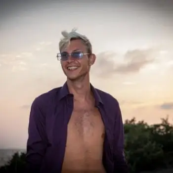 Accompagnatore gigolo Alessandro121297