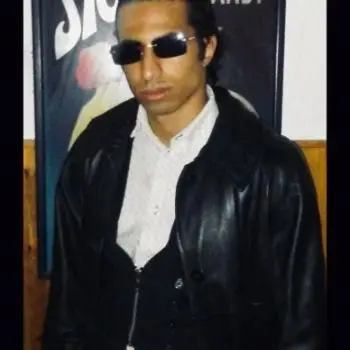 Accompagnatore gigolo Themer Black