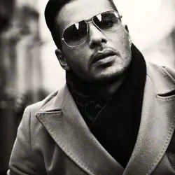 Accompagnatore gigolo Adrien