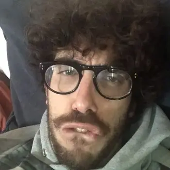 Accompagnatore gigolo Walt89