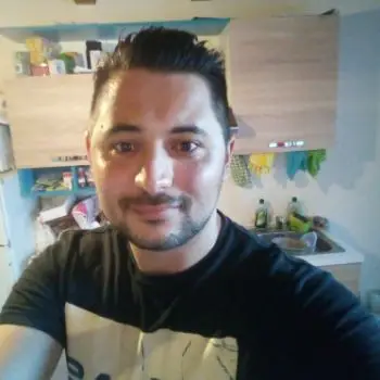 Accompagnatore gigolo Dejan