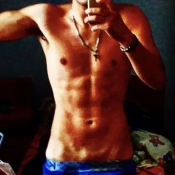 Accompagnatore gigolo Andrea69