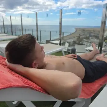 Accompagnatore gigolo Dario