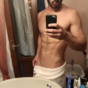 Accompagnatore gigolo Tommaso