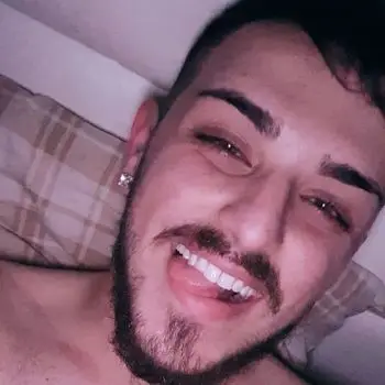 Accompagnatore gigolo Lucax