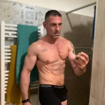 Accompagnatore gigolo Giovanni