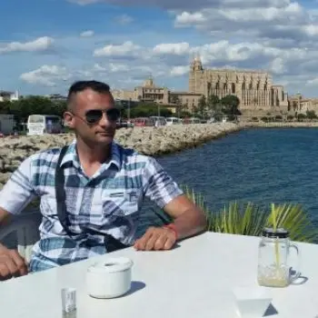 Accompagnatore gigolo Andy Milano