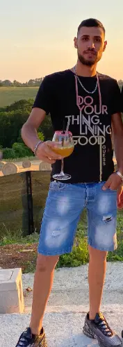 Accompagnatore gigolo Marchetto
