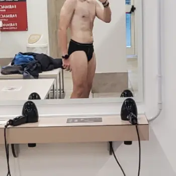 Accompagnatore gigolo Dave