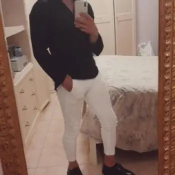 Accompagnatore gigolo cristian