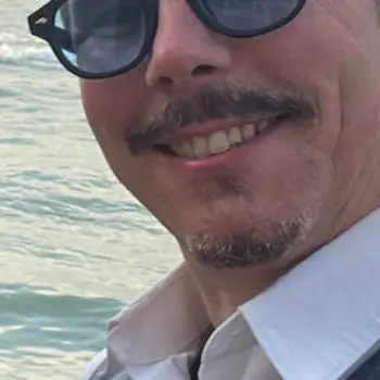 Accompagnatore gigolo Marbel