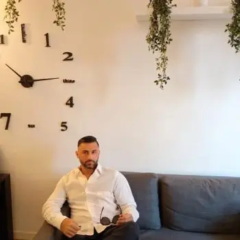 Accompagnatore gigolo ALDO