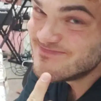 Accompagnatore gigolo Dani