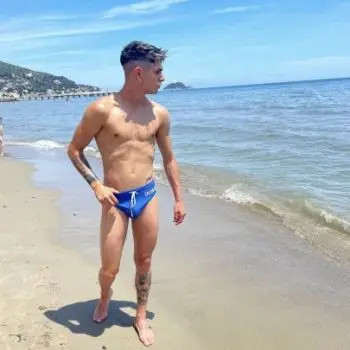 Accompagnatore gigolo Jesonduro