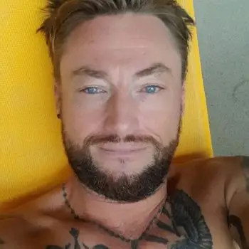 Accompagnatore gigolo Manni