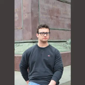 Accompagnatore gigolo Ettore