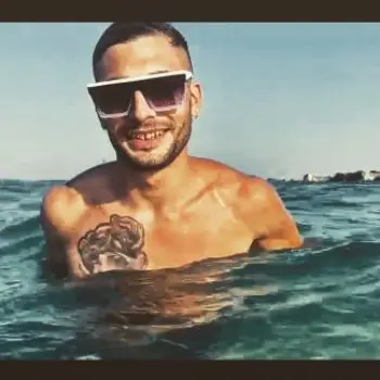 Accompagnatore gigolo Dario